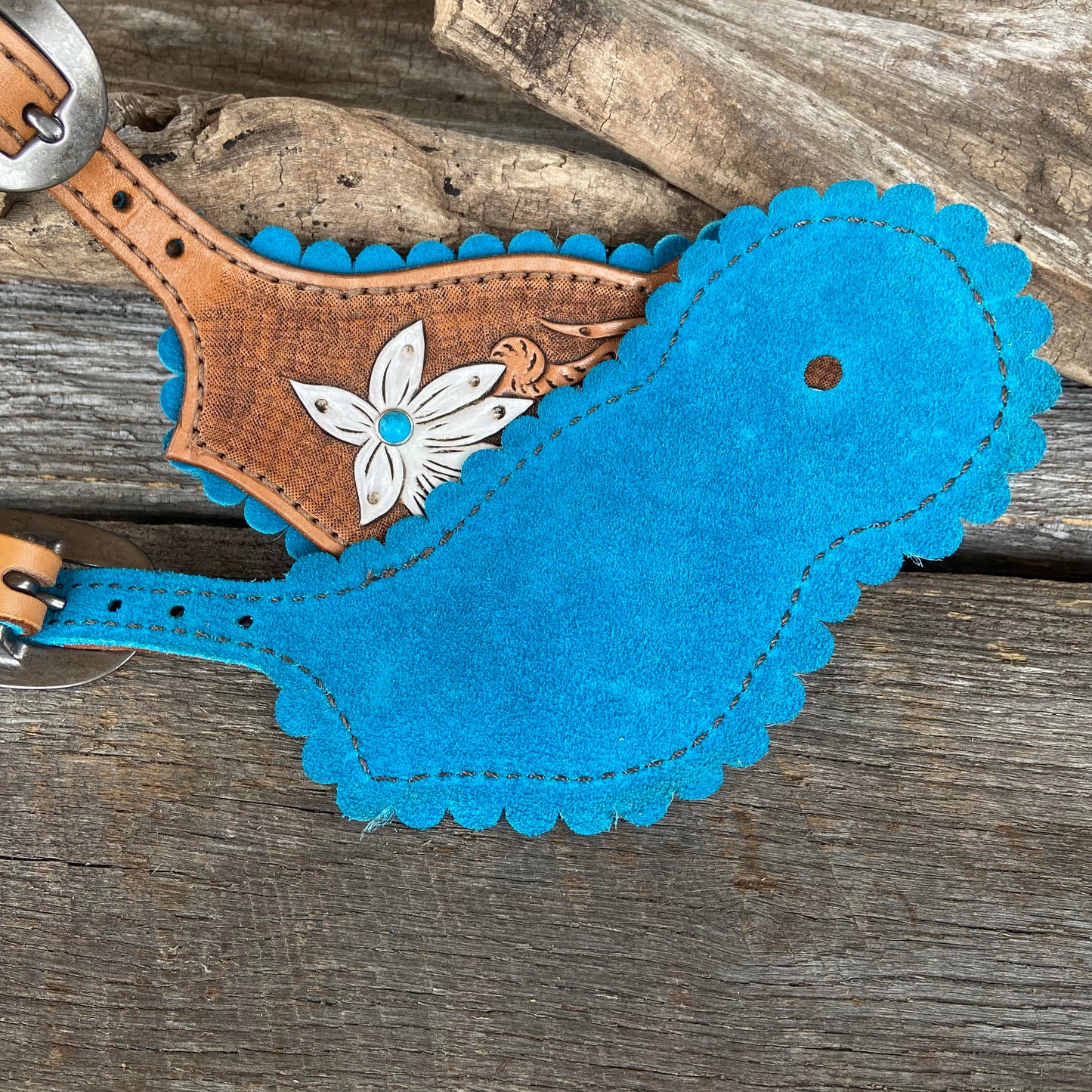Daisy Spur Straps