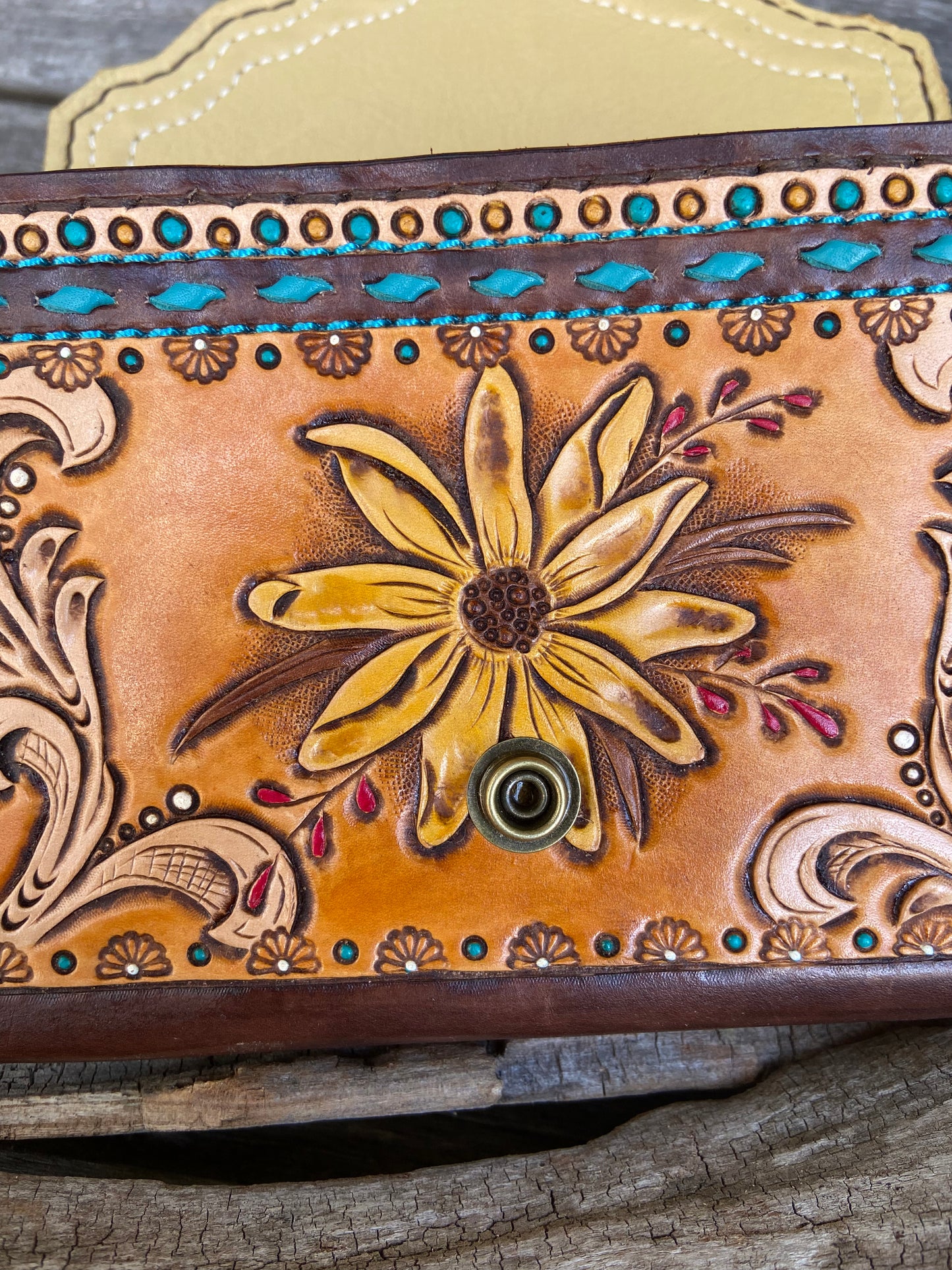 Sunflower cowgirl clutch